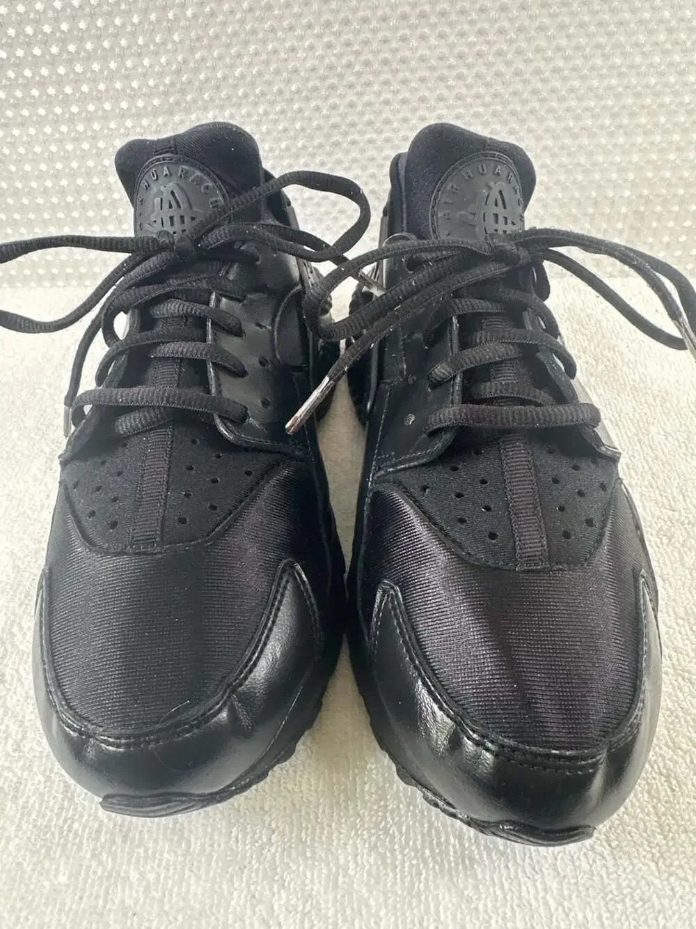 Nike Air Huarache Run Triple Black Women's Size 9